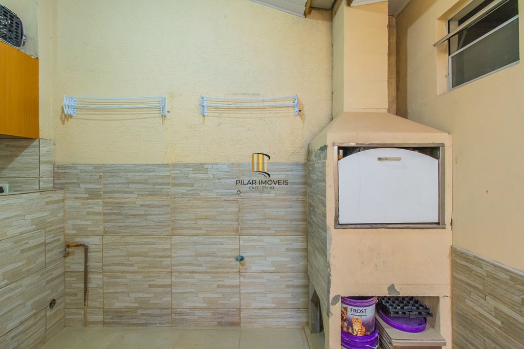 Casa de Condomínio 3 dormitórios no bairro Olaria