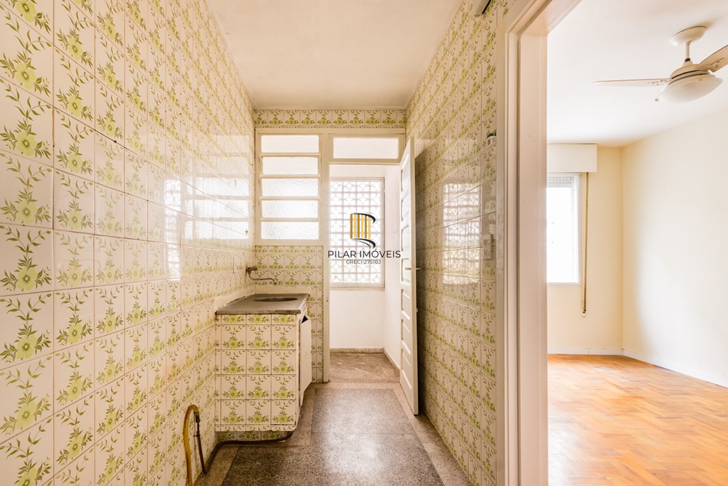 Apartamento 2 dormitórios no bairro São Sebastião