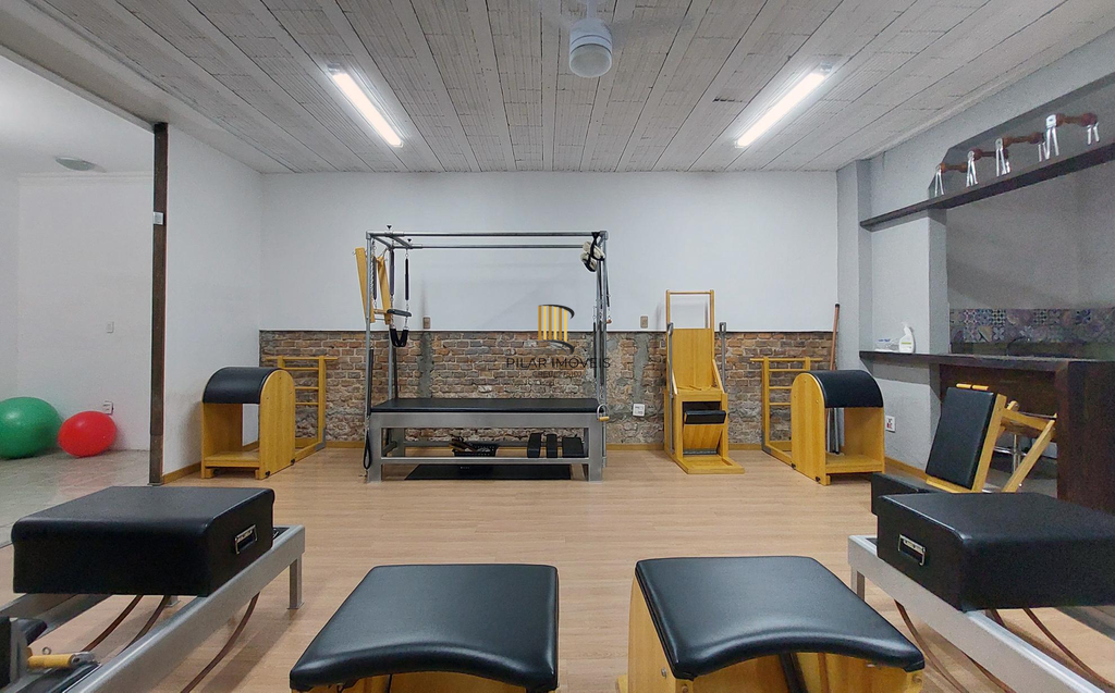 Casa 3 dormitórios no bairro Floresta