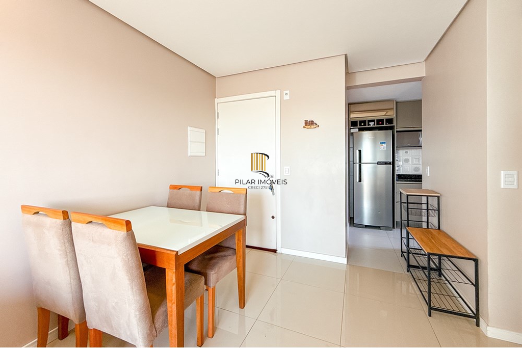 Apartamento 2 dormitórios no bairro Niterói