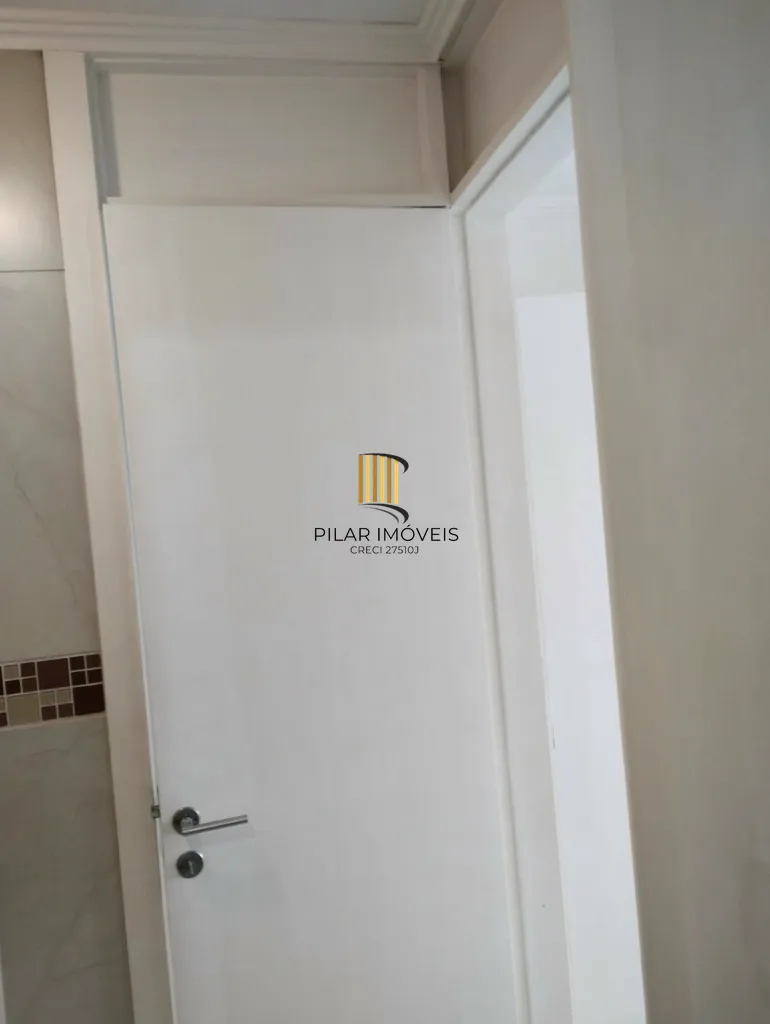 Casa de Condomínio 4 dormitórios no bairro Jardim Itu