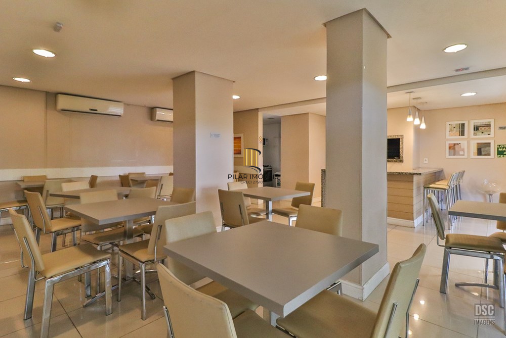 Apartamento 2 dormitórios no bairro Passo da Areia