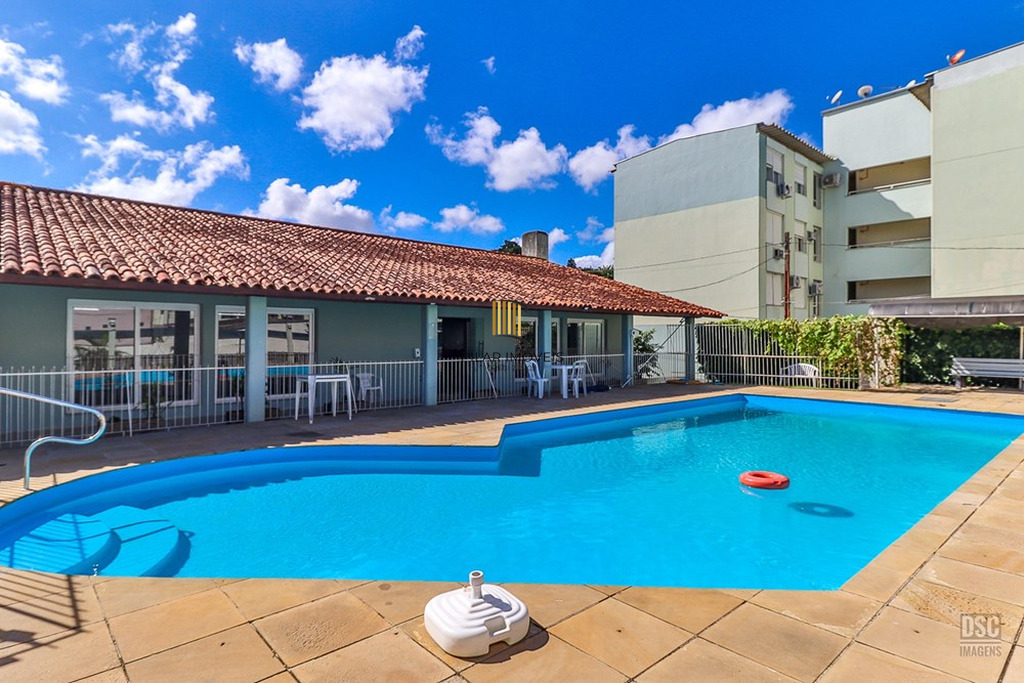 Apartamento 2 dormitórios no bairro Cavalhada