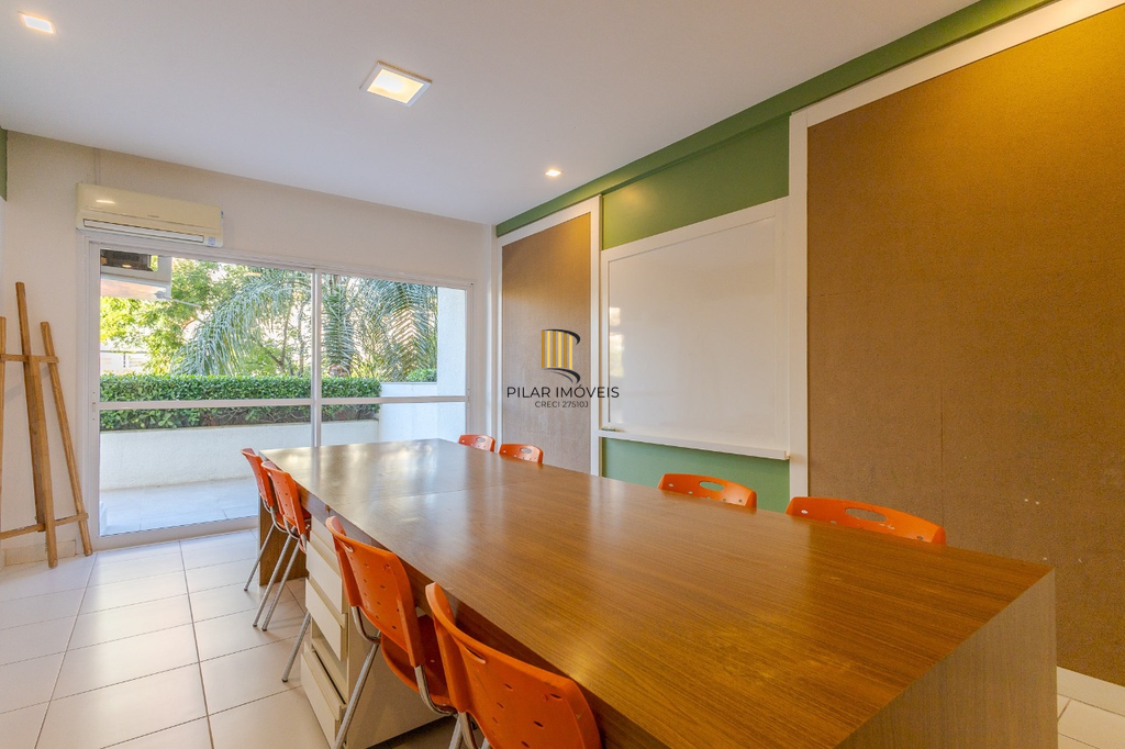 Apartamento 2 dormitórios no bairro Passo da Areia