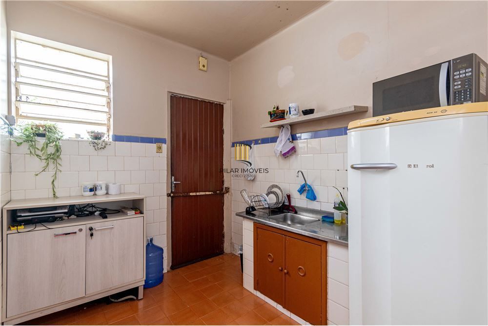 Casa 4 dormitórios no bairro Petrópolis