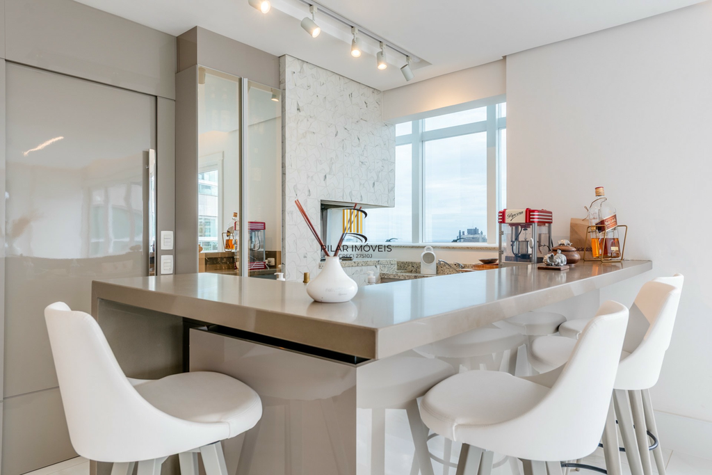 Apartamento 3 dormitórios no bairro Bela Vista