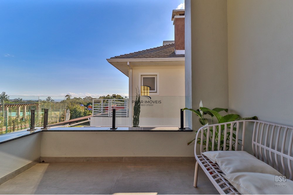 Casa de Condomínio 5 dormitórios no bairro Vila Nova