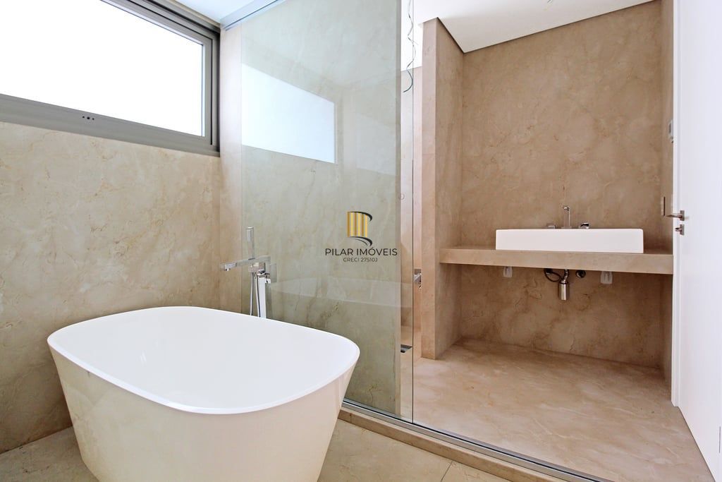 Apartamento 3 dormitórios no bairro Moinhos de Vento