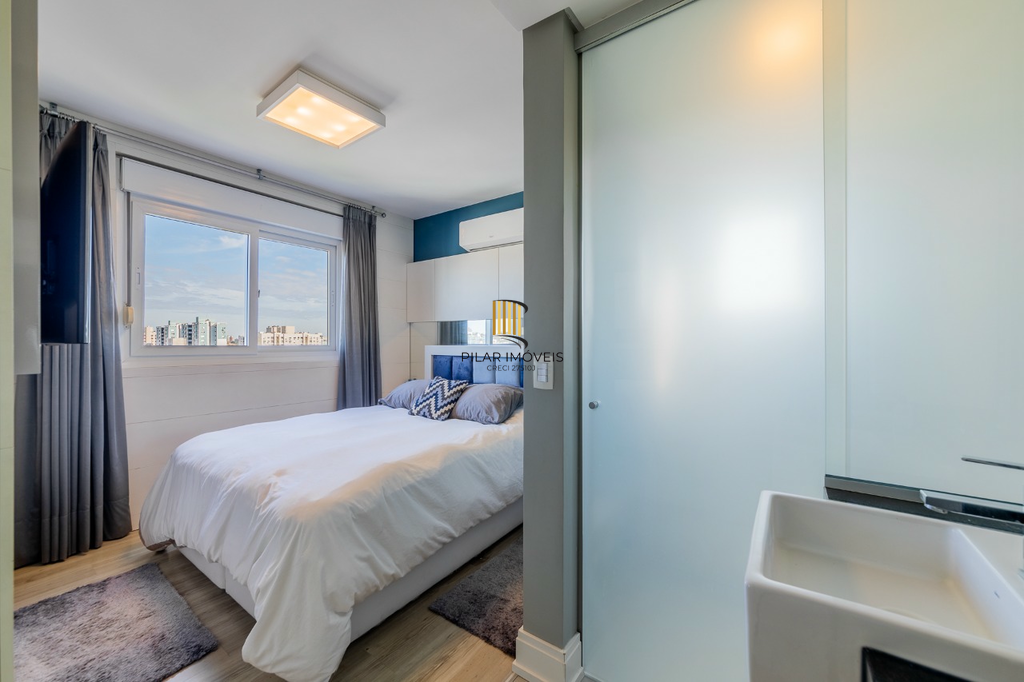 Apartamento 2 dormitórios no bairro Passo da Areia