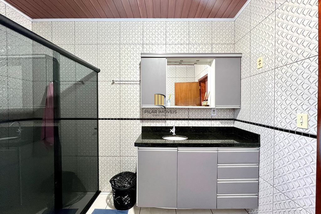 Casa 4 dormitórios no bairro Estância Velha