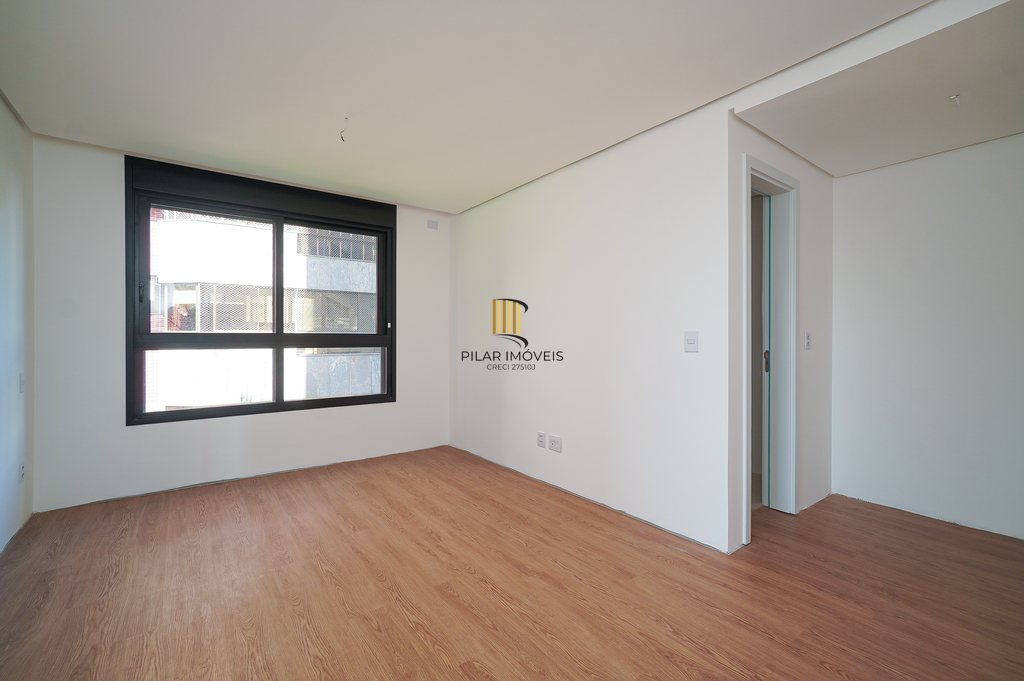 Apartamento 3 dormitórios no bairro Mont Serrat