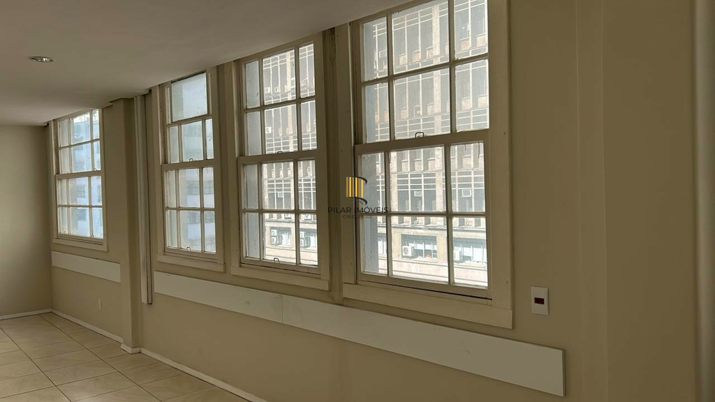 Apartamento 2 dormitórios no bairro Centro Histórico