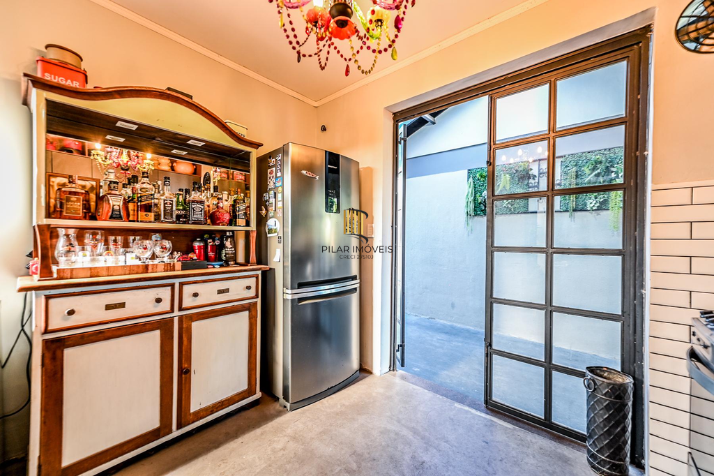 Casa 3 dormitórios no bairro Nonoai
