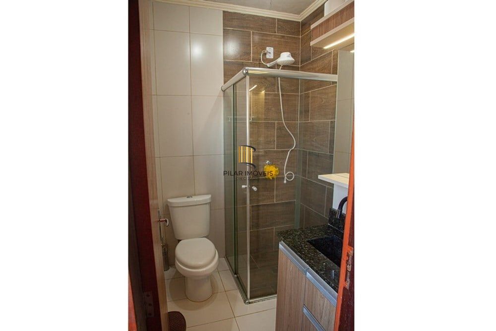 Casa 2 dormitórios no bairro Fiuza