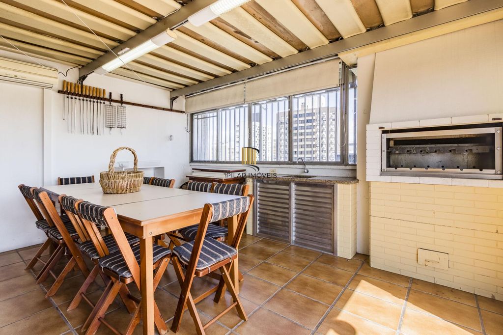 Cobertura 3 dormitórios no bairro Menino Deus