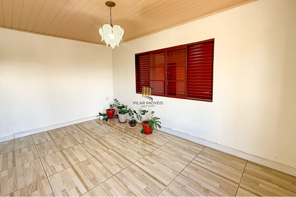 Casa 4 dormitórios no bairro Capão da Cruz