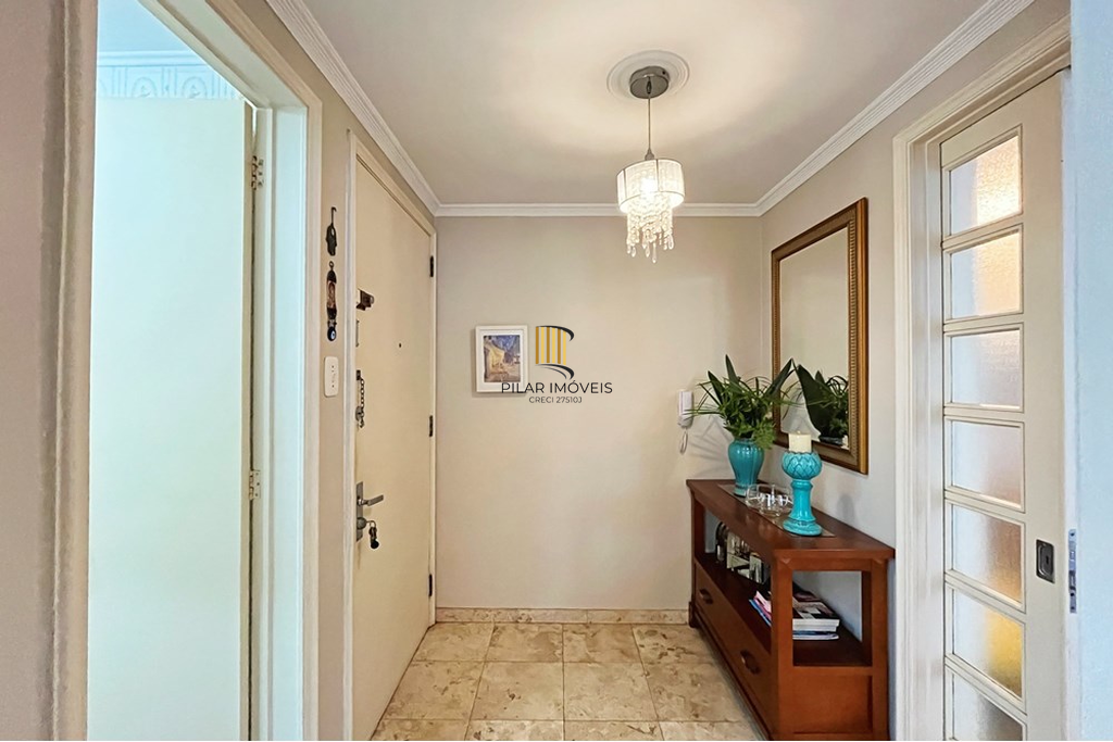 Apartamento 3 dormitórios no bairro Menino Deus