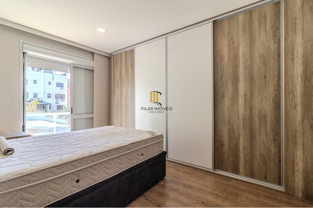 Casa 4 dormitórios no bairro Chácara das Pedras