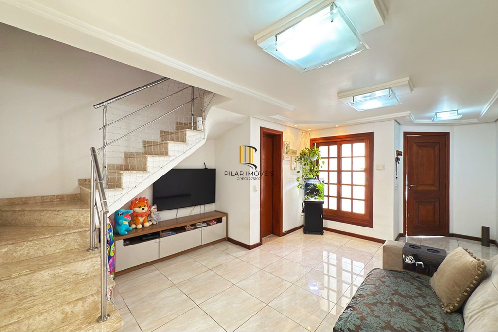 Casa 4 dormitórios no bairro Aberta dos Morros