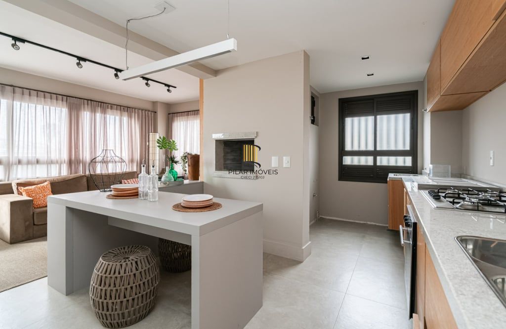 Apartamento 3 dormitórios no bairro Menino Deus