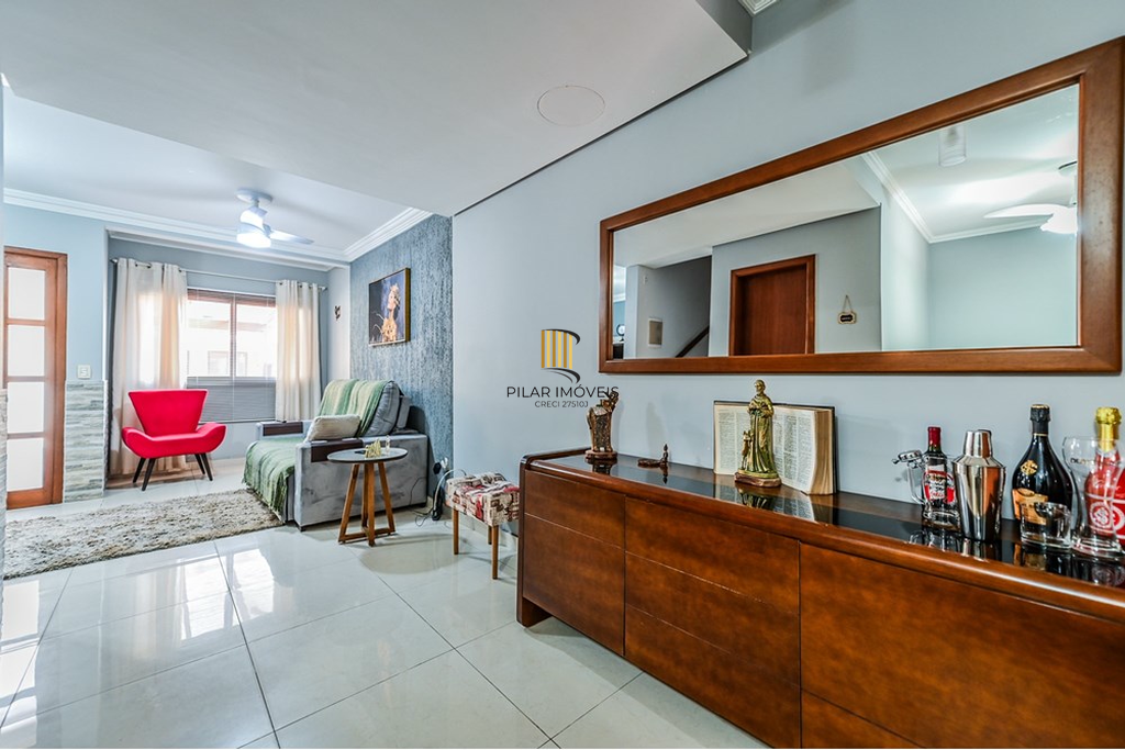 Casa de Condomínio 2 dormitórios no bairro Hípica