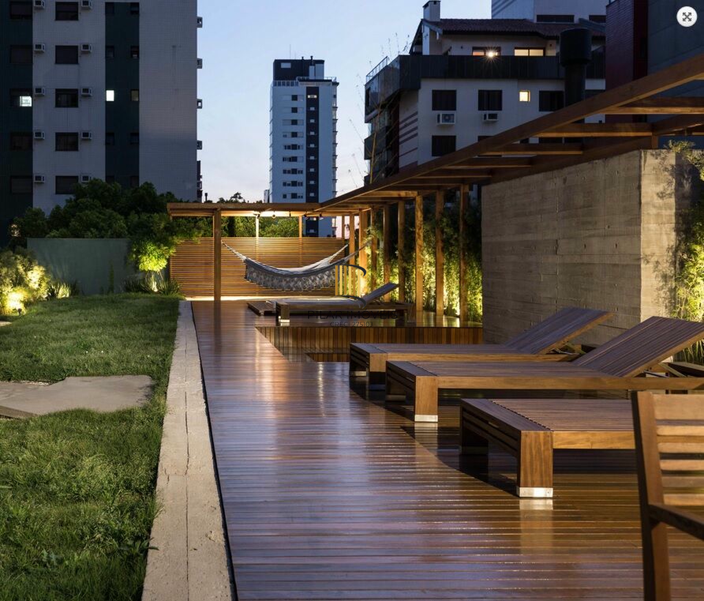 Apartamento 2 dormitórios no bairro Petrópolis