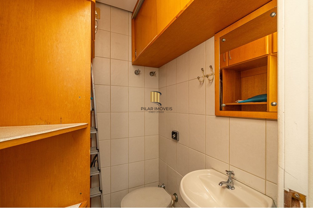 Apartamento 3 dormitórios no bairro Menino Deus
