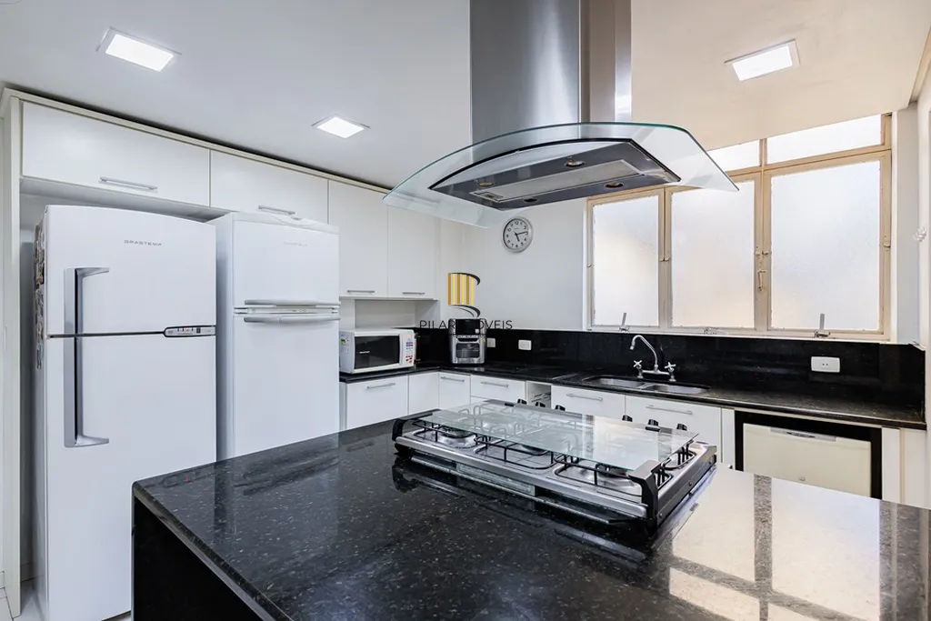 Apartamento 4 dormitórios no bairro Boa Vista