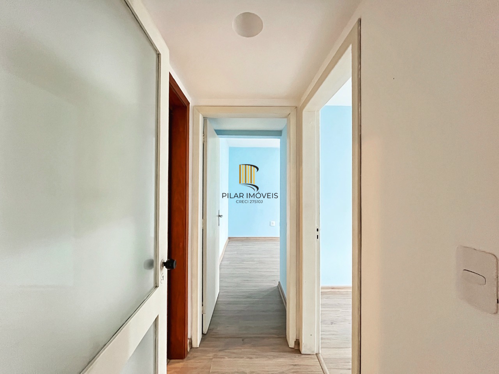 Apartamento 2 dormitórios no bairro Bom Fim