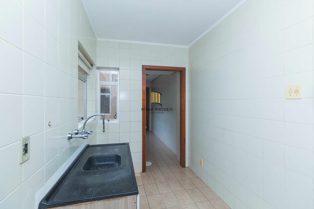 Apartamento 2 dormitórios no bairro Bom Fim