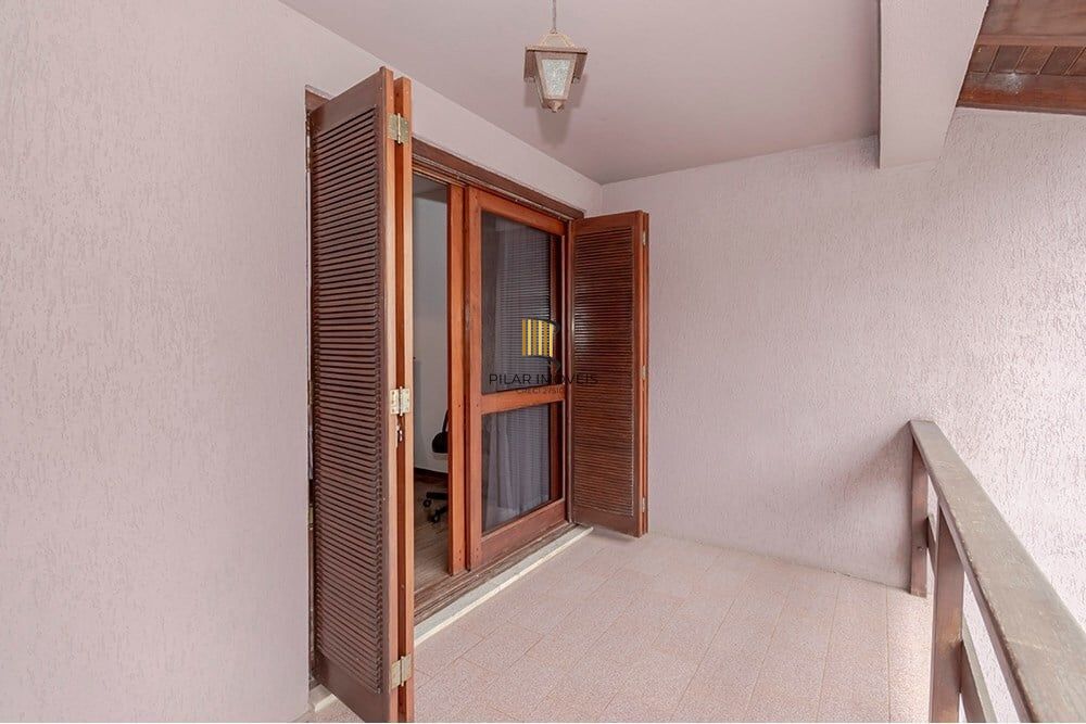 Casa 4 dormitórios no bairro Jardim Itu