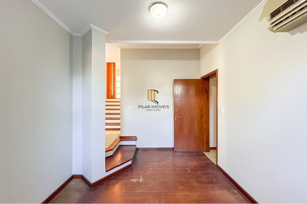 Apartamento 4 dormitórios no bairro Igara