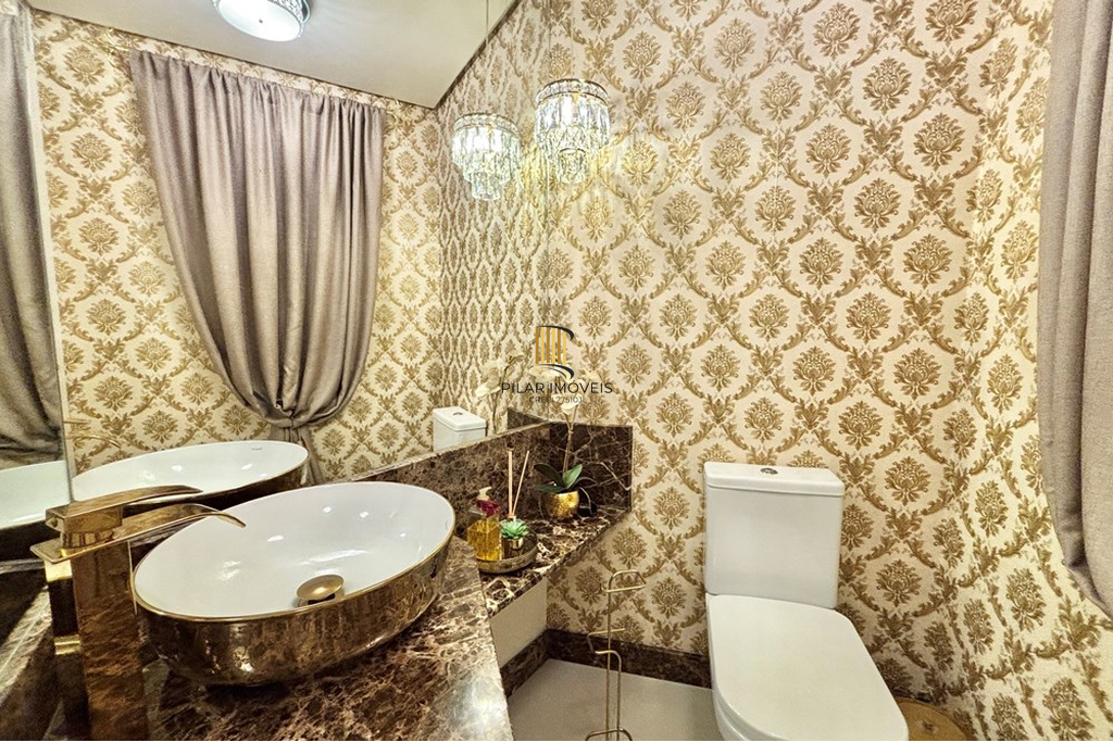 Casa 3 dormitórios no bairro Moinhos de Vento