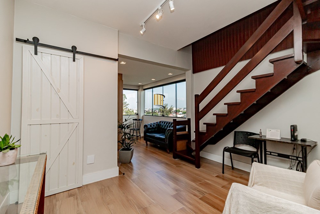 Cobertura 3 dormitórios no bairro Sarandi