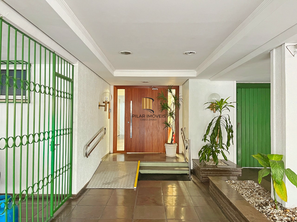 Apartamento 2 dormitórios no bairro Bom Fim