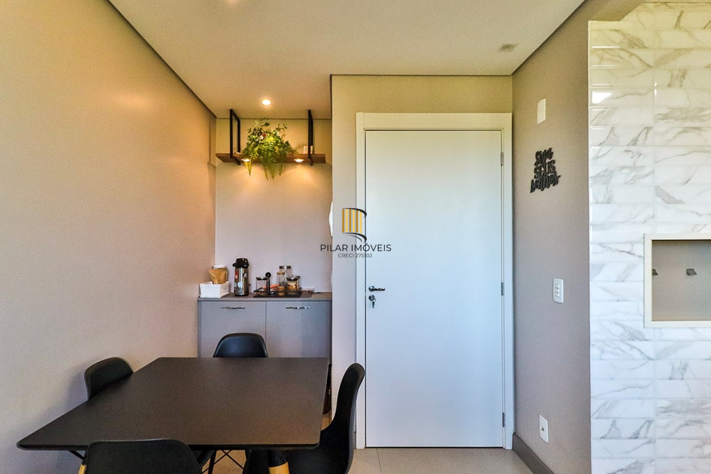 Apartamento 2 dormitórios no bairro Sarandi