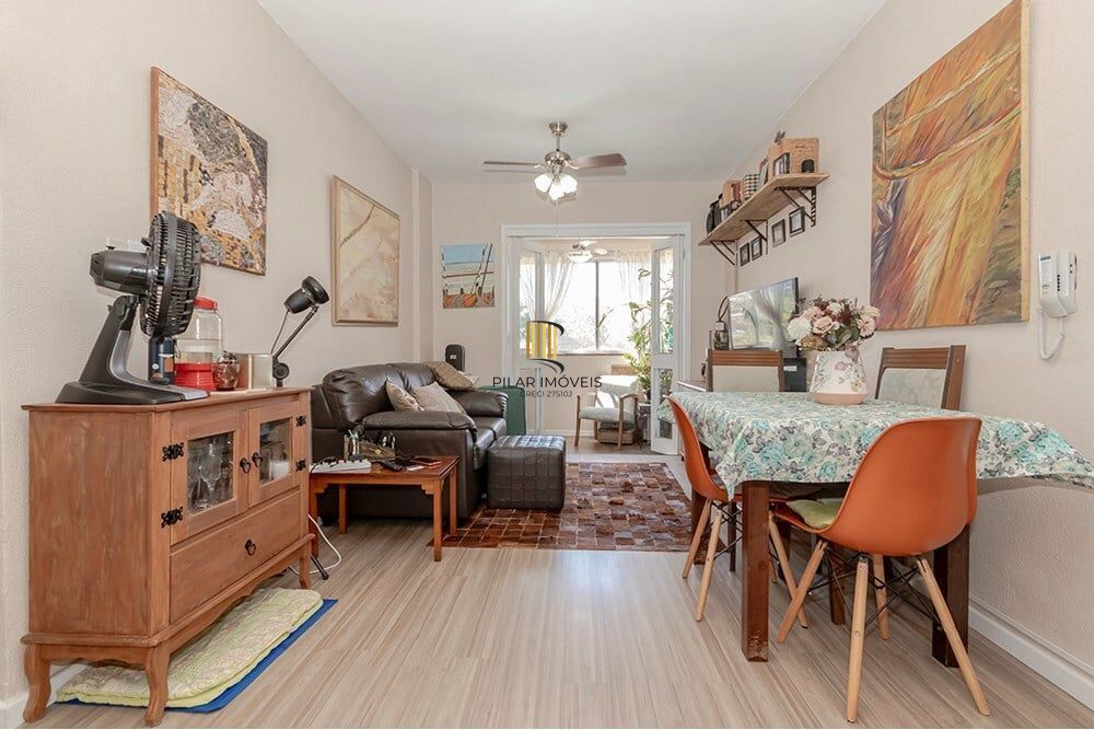 Apartamento 2 dormitórios no bairro Cristal