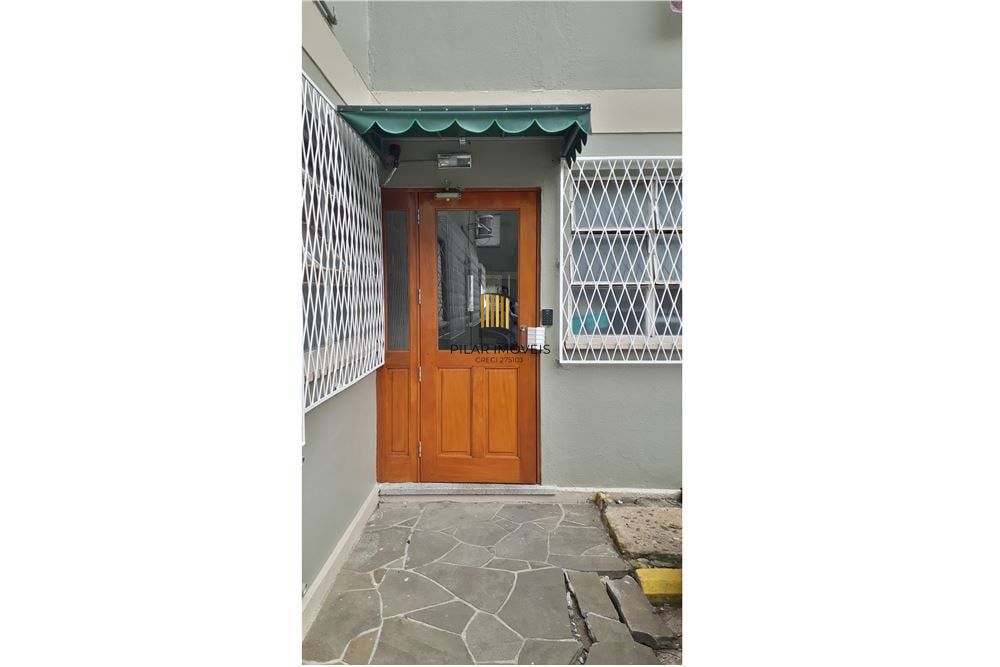 Apartamento 2 dormitórios no bairro Santo Antônio