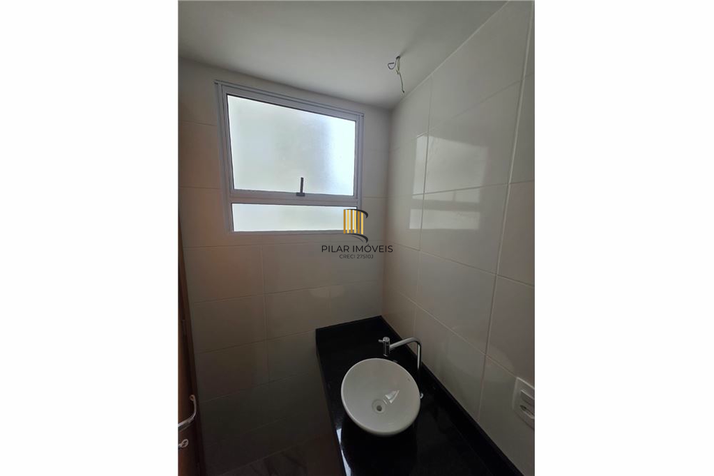 Apartamento 2 dormitórios no bairro Camaquã