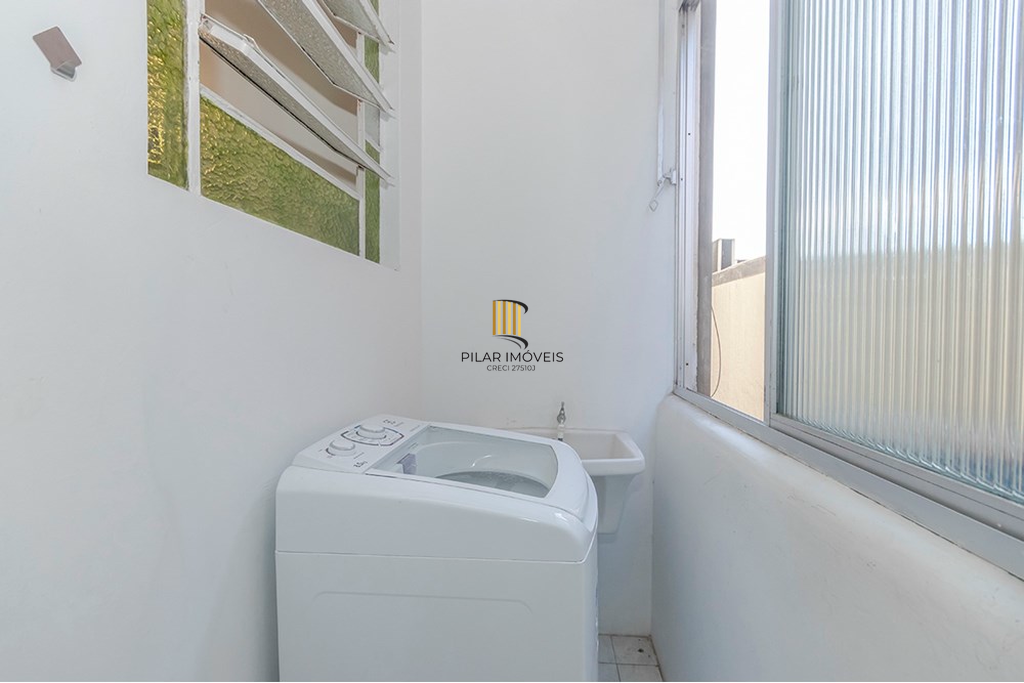 Apartamento 2 dormitórios no bairro Bom Fim