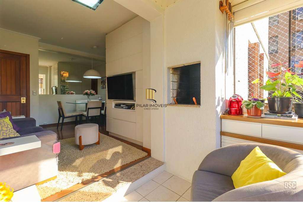Apartamento 3 dormitórios no bairro Menino Deus