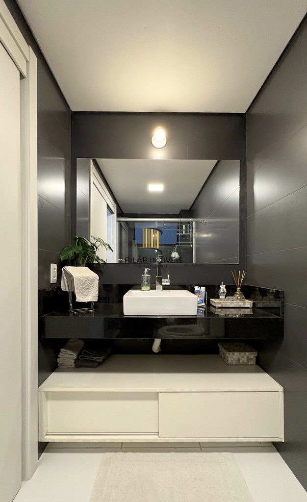 Apartamento 2 dormitórios no bairro Rio Branco