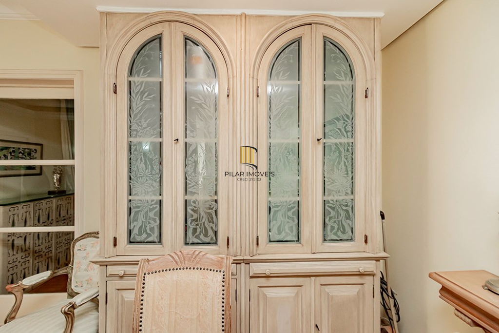 Apartamento 3 dormitórios no bairro Mont Serrat