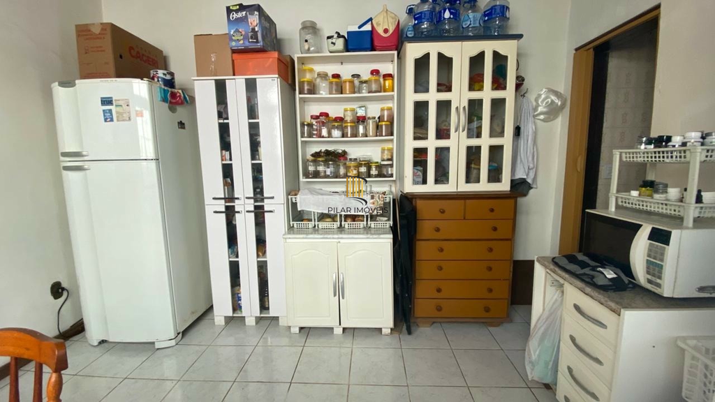 Casa 4 dormitórios no bairro Centro Histórico