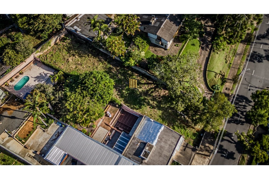 Terreno no bairro Chácara das Pedras