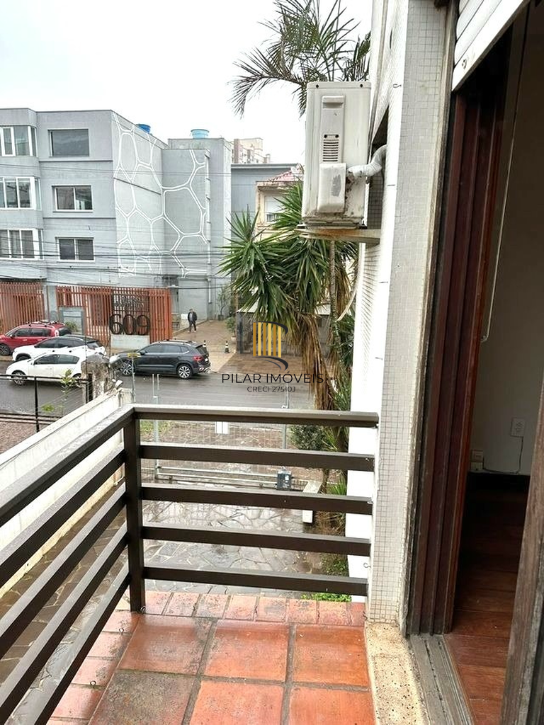 Apartamento 4 dormitórios no bairro Floresta