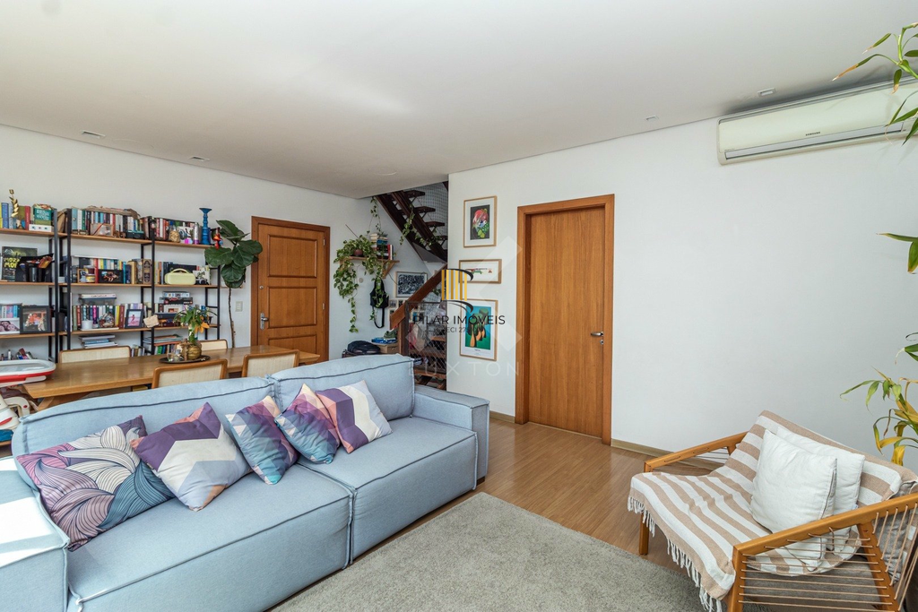 Cobertura 2 dormitórios no bairro Rio Branco