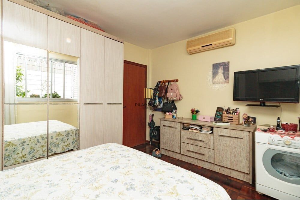 Apartamento 4 dormitórios no bairro Passo da Areia