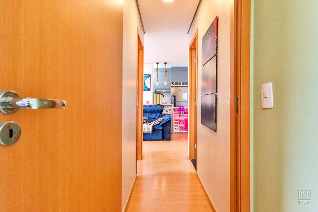 Apartamento 2 dormitórios no bairro Rubem Berta