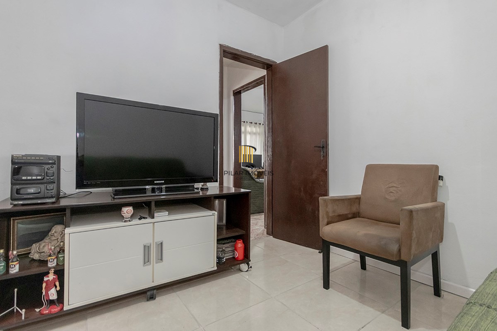 Casa 4 dormitórios no bairro Vila Nova